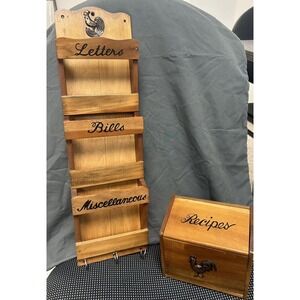 VTG. MCM M.G. Japan. Wall Hanging Wooden Rooster Mail /Key Holder & Recipe Box.